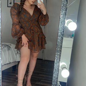 Brown dress